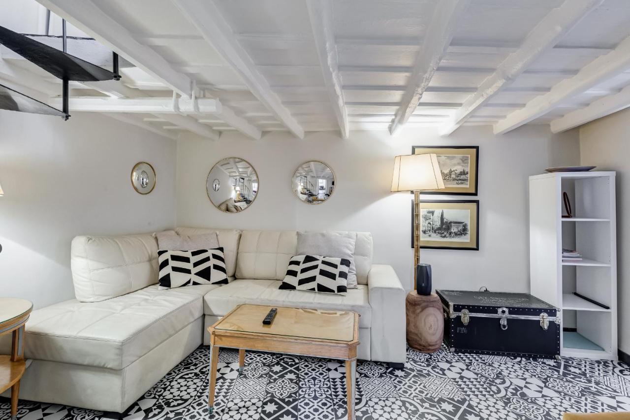 Vivilo Collection - Spanish Steps Macelli Apt With Private Terrace Рим Екстериор снимка