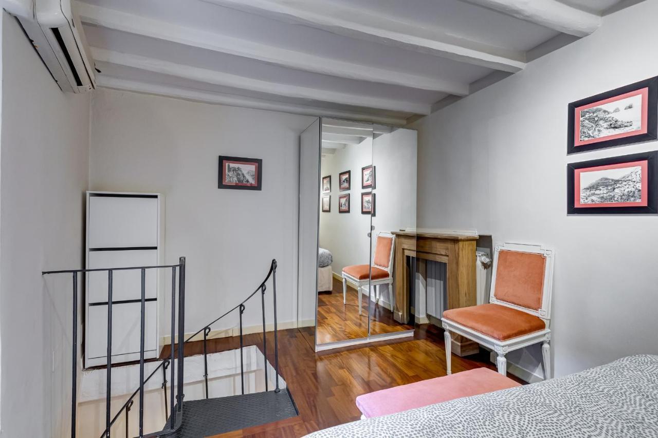 Vivilo Collection - Spanish Steps Macelli Apt With Private Terrace Рим Екстериор снимка