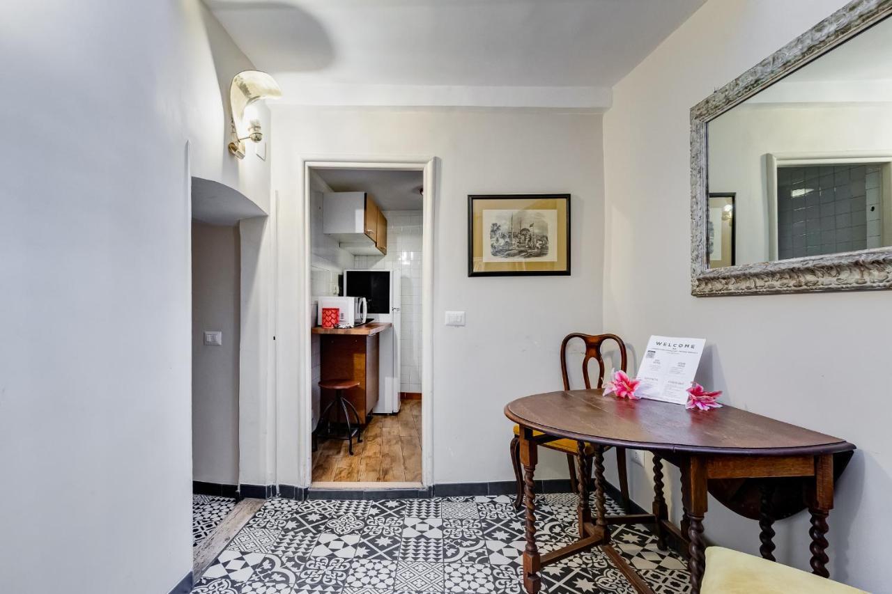 Vivilo Collection - Spanish Steps Macelli Apt With Private Terrace Рим Екстериор снимка