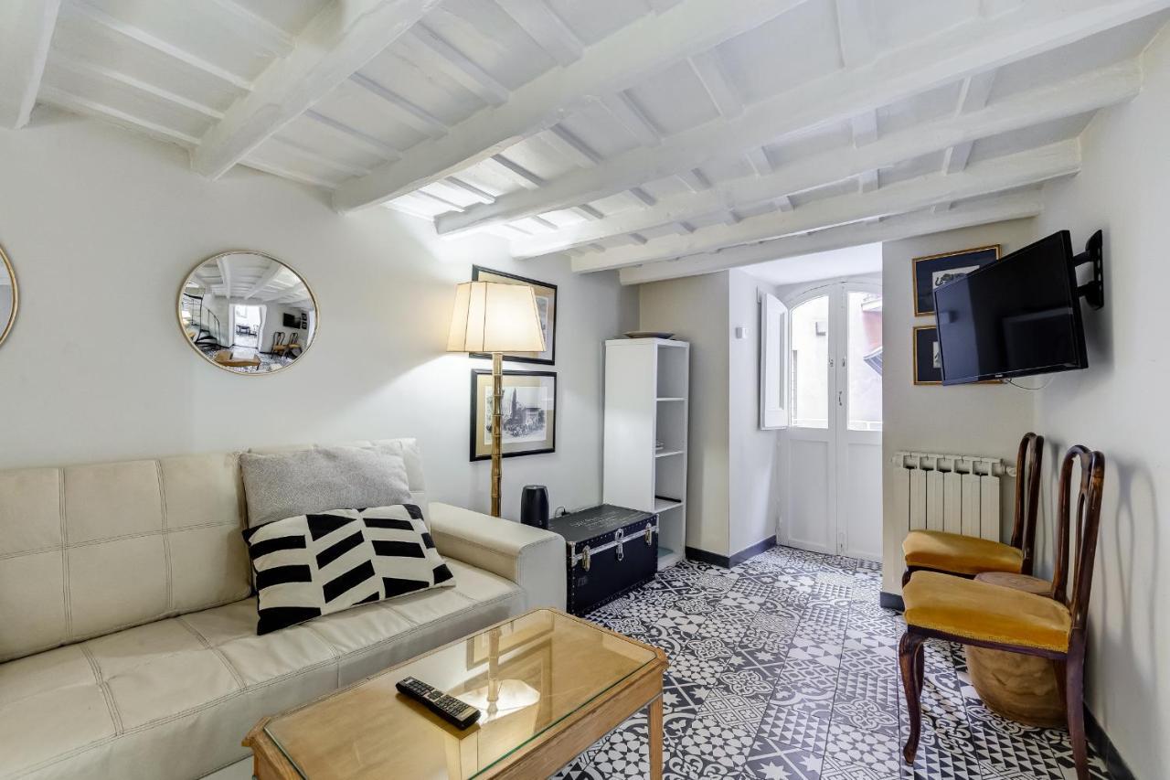 Vivilo Collection - Spanish Steps Macelli Apt With Private Terrace Рим Екстериор снимка