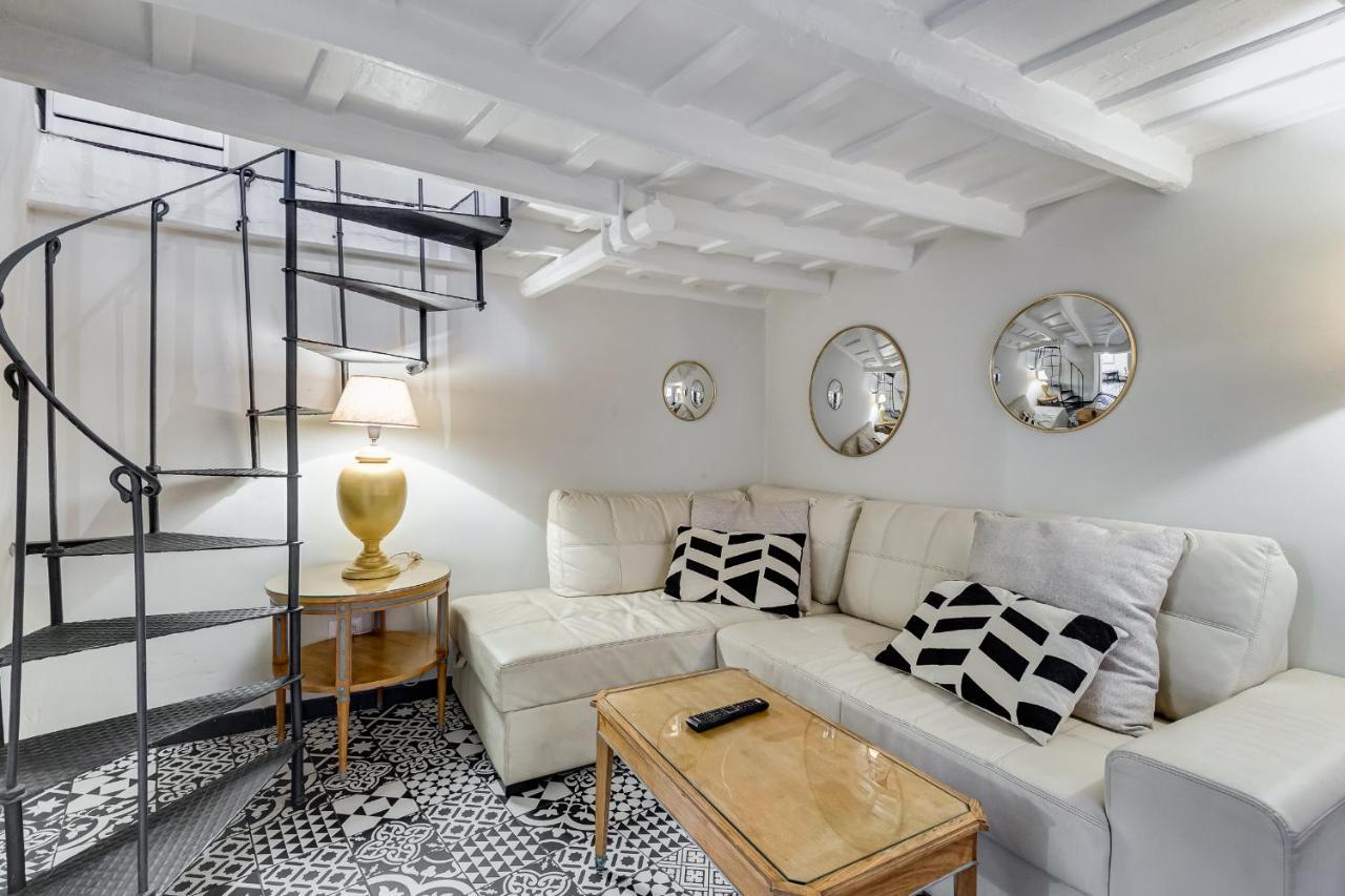 Vivilo Collection - Spanish Steps Macelli Apt With Private Terrace Рим Екстериор снимка